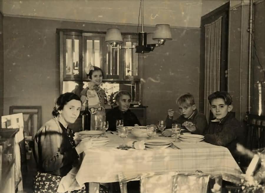 Die Familie in San Sebastian, 1938